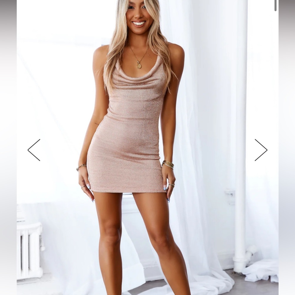 HELLO MOLLY THE LIMELIGHT METALLIC KNIT DRESS ROSE GOLD size Large 8. Never worn